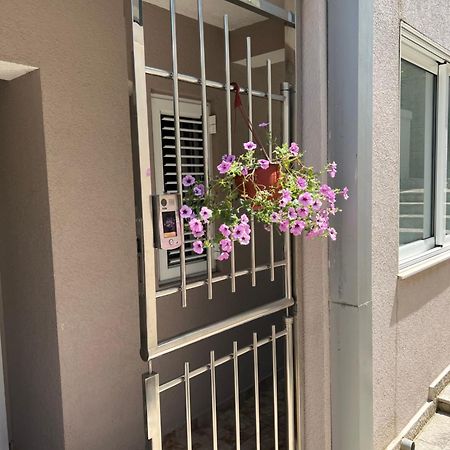 Guest House Mrvaljevic Будва Екстериор снимка