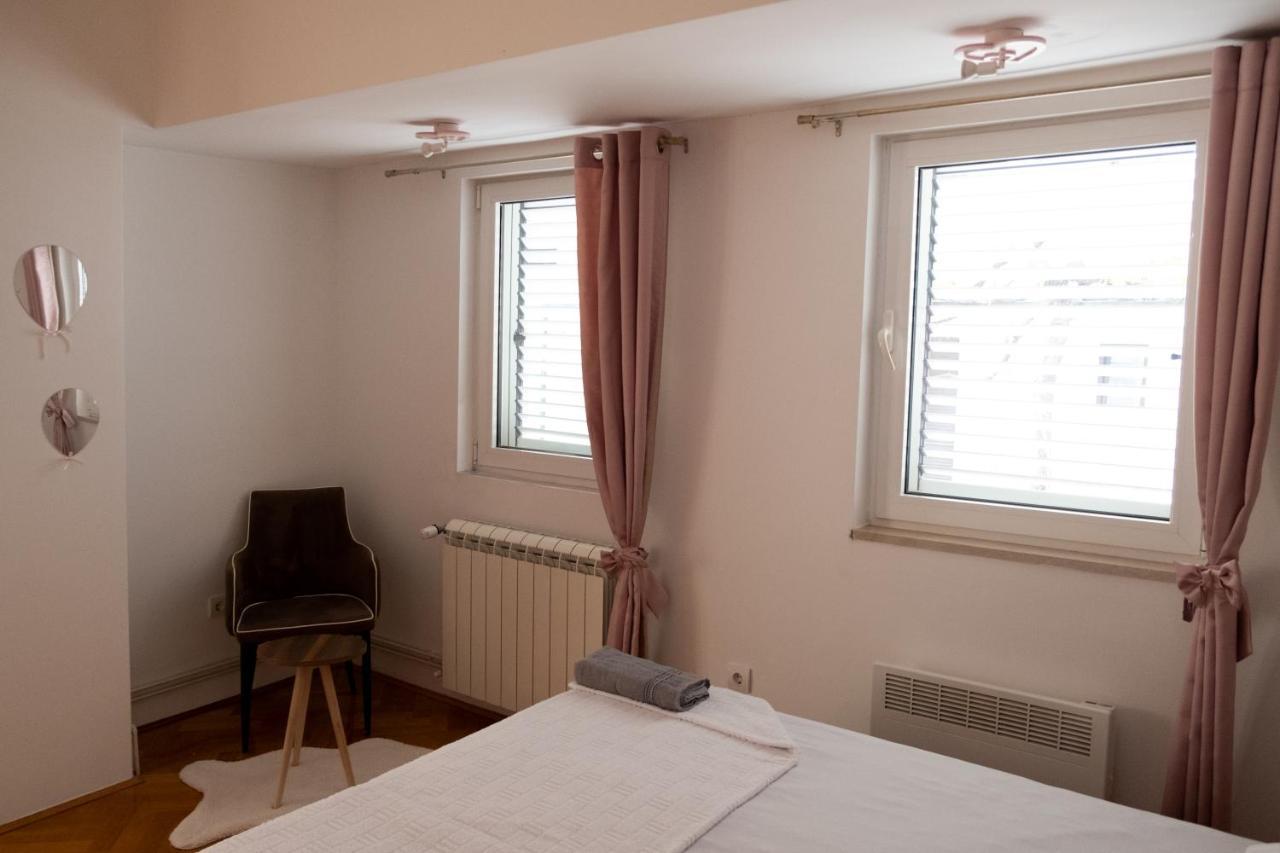 Guest House Mrvaljevic Будва Екстериор снимка