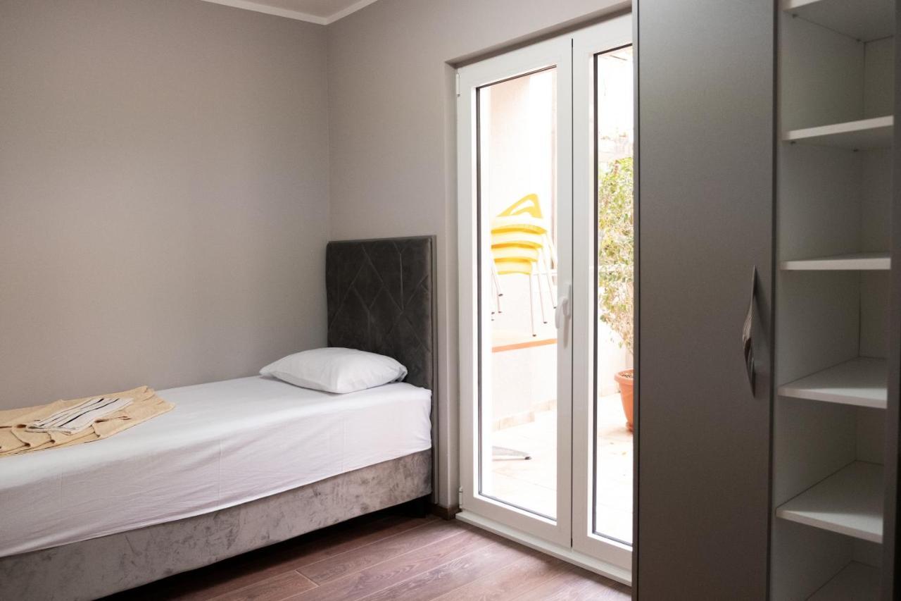 Guest House Mrvaljevic Будва Екстериор снимка
