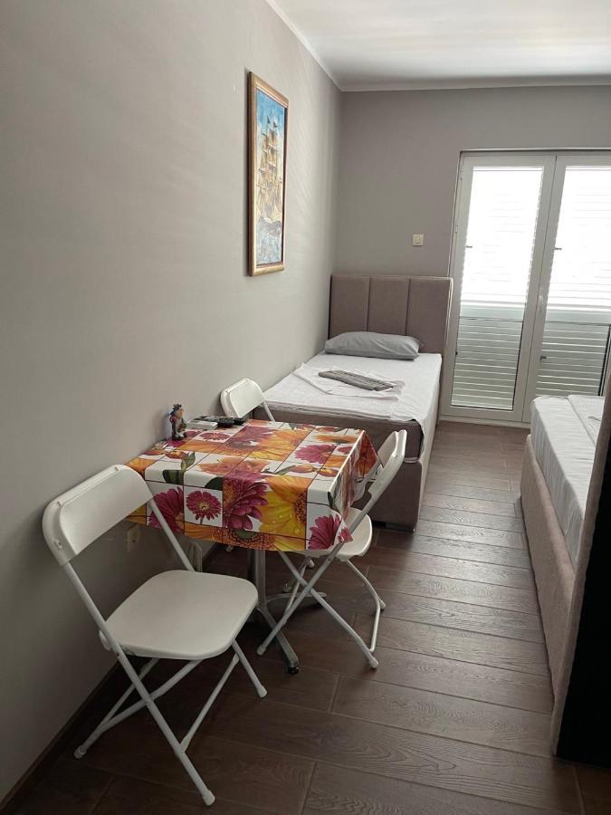 Guest House Mrvaljevic Будва Екстериор снимка