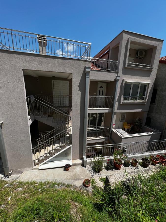 Guest House Mrvaljevic Будва Екстериор снимка