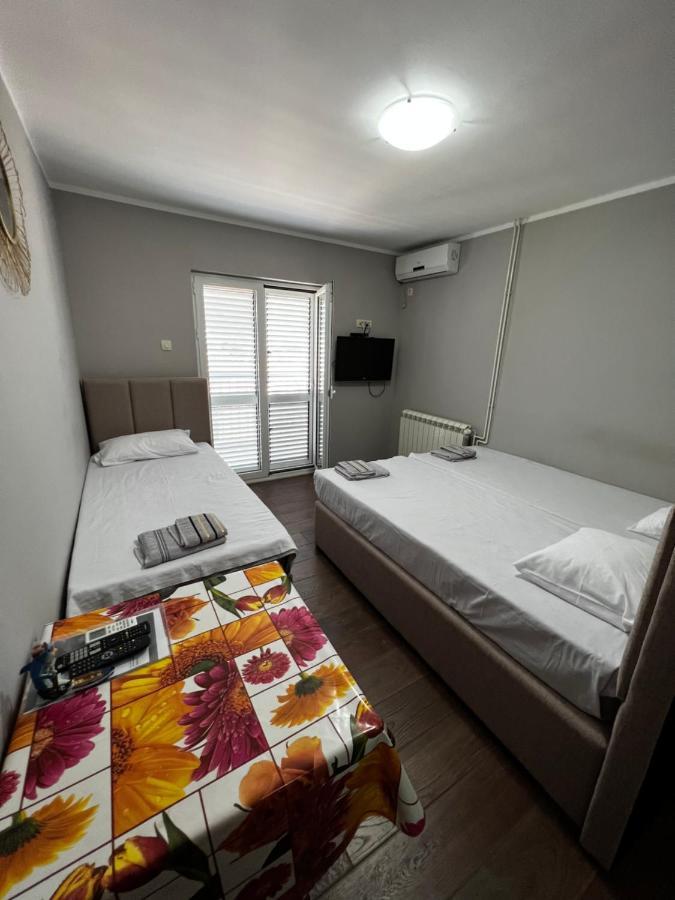 Guest House Mrvaljevic Будва Екстериор снимка