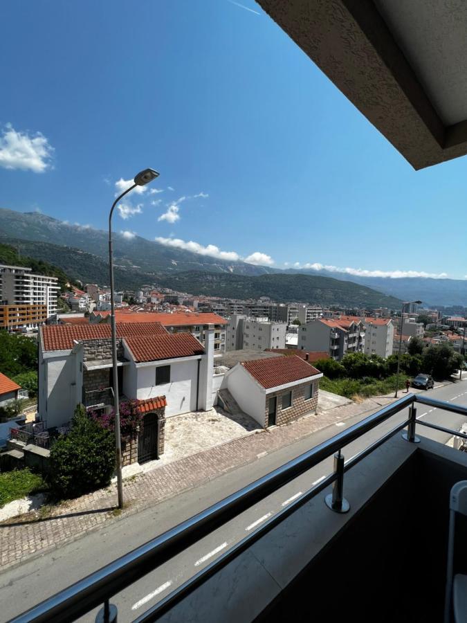 Guest House Mrvaljevic Будва Екстериор снимка