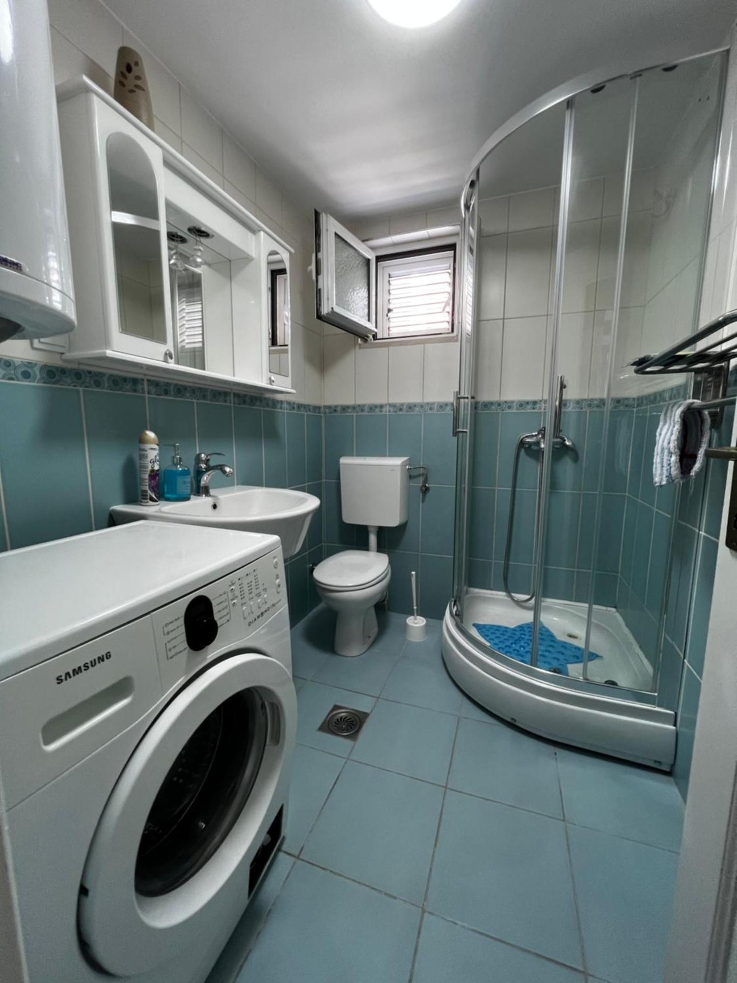 Guest House Mrvaljevic Будва Екстериор снимка