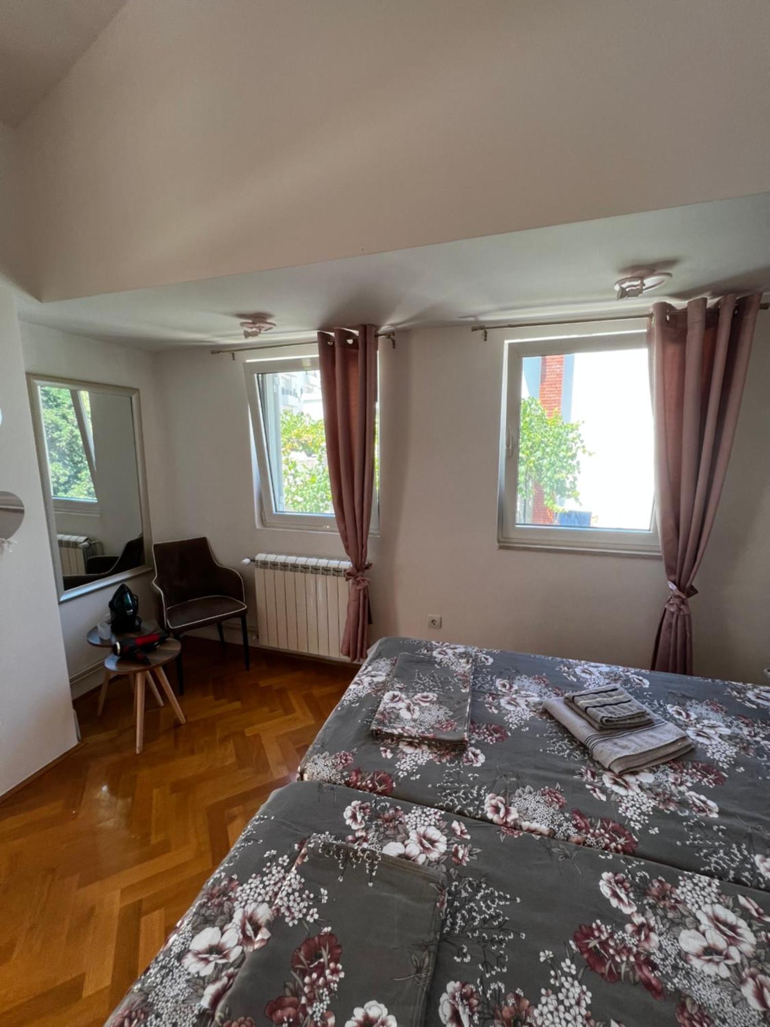 Guest House Mrvaljevic Будва Екстериор снимка