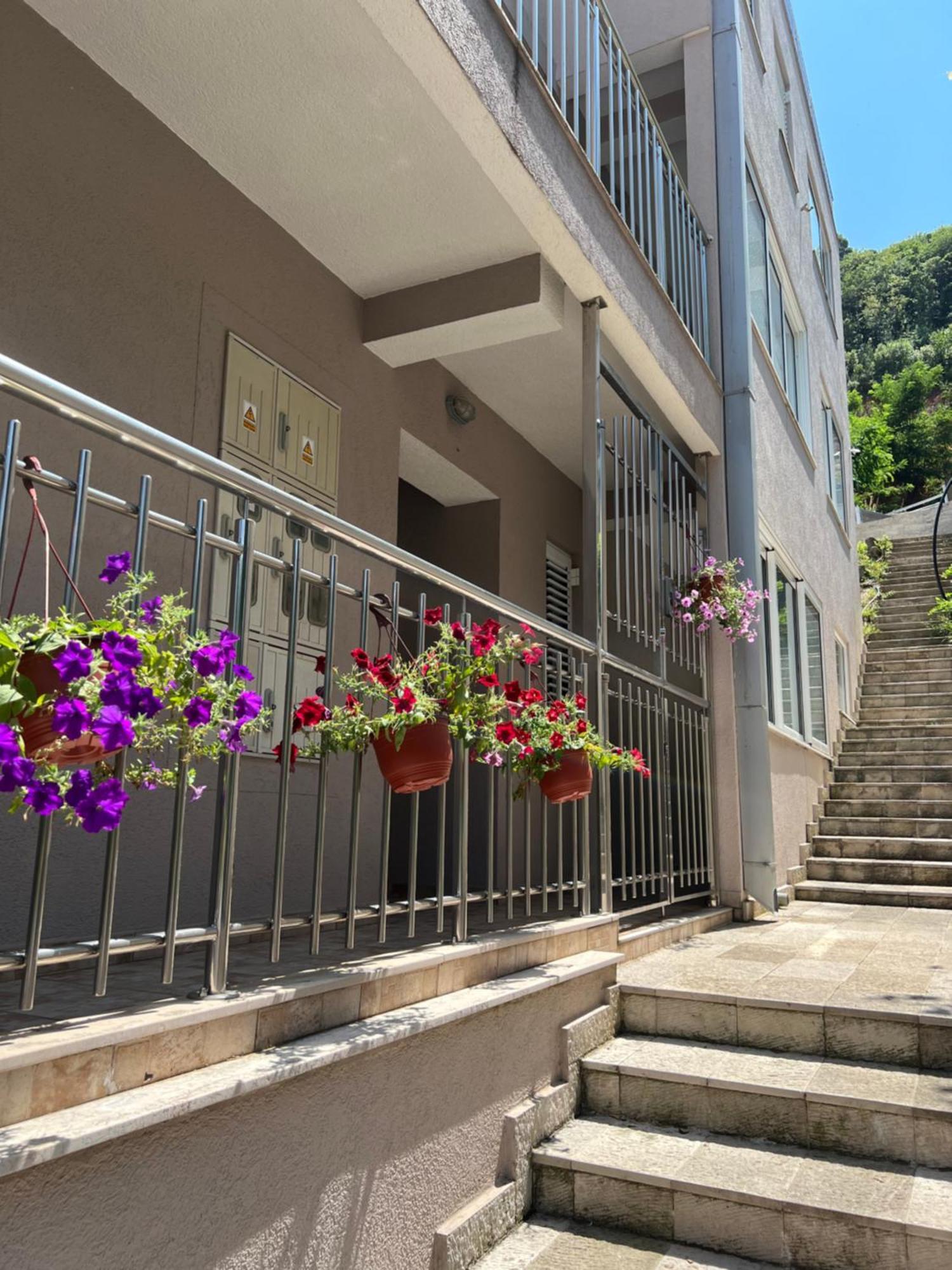Guest House Mrvaljevic Будва Екстериор снимка